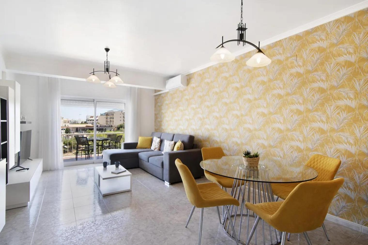 Lili's Apartment *